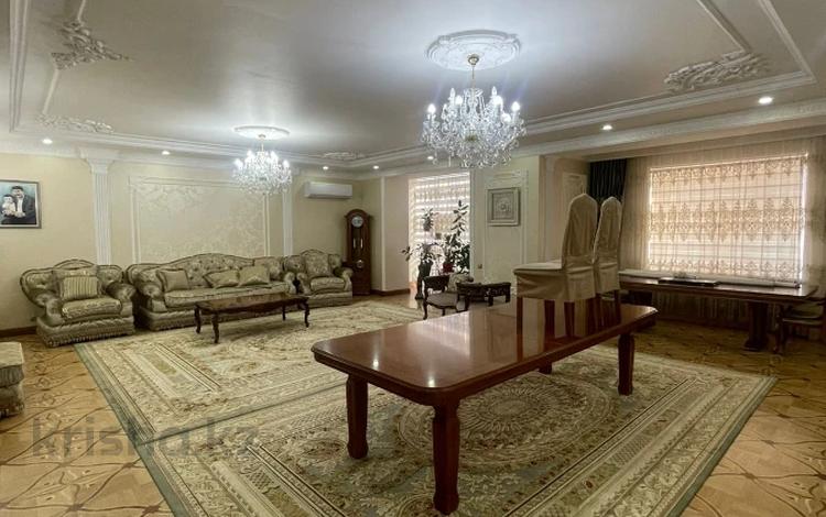 5-комнатная квартира · 290 м² · 1/5 этаж, Алтынорда 48в за 240 млн 〒 в Актобе — фото 7