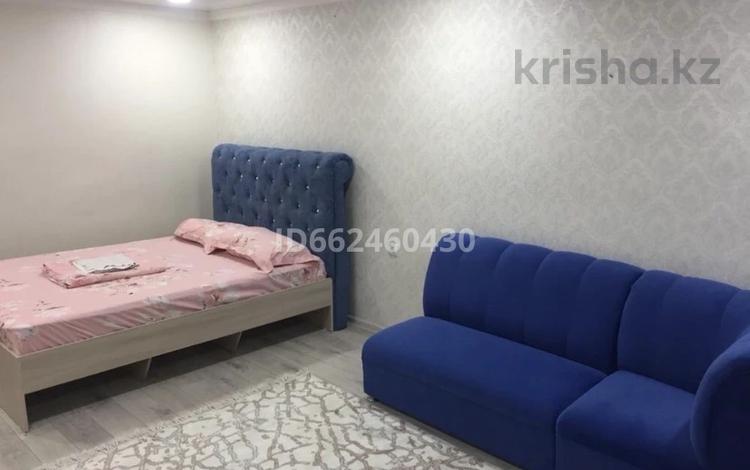 1-бөлмелі пәтер · 55 м² · 2/4 қабат, Айтиева 61 — Толе би, бағасы: 9 000 〒 в Таразе — фото 26