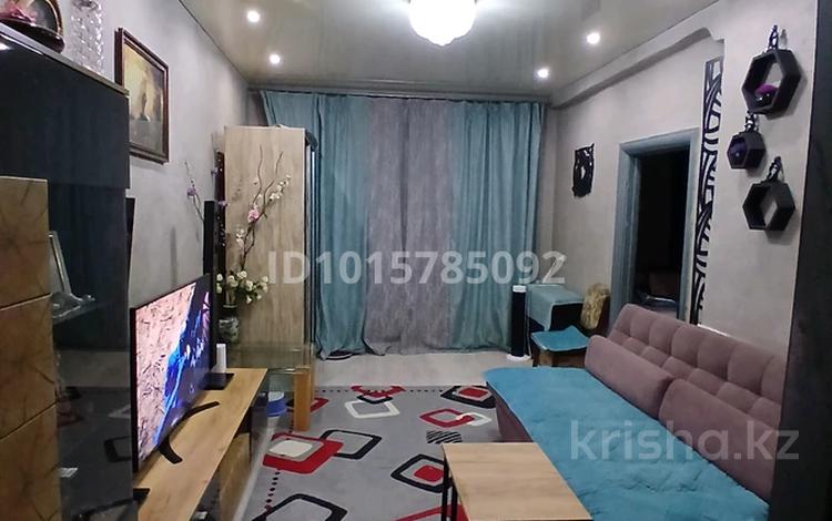 2-бөлмелі пәтер · 44 м² · 1/2 қабат, Тынышпаева 131, бағасы: 10.5 млн ₸ в Усть-Каменогорске, Ульбинский — фото 2