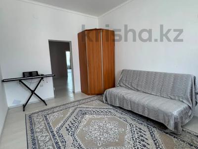 Жеке үй · 4 бөлме · 175 м² · 9 жүзд., Самал ш/а., бағасы: 55 млн ₸ в Атырау, мкр Самал