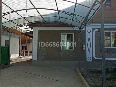 Отдельный дом · 4 комнаты · 110 м² · 10 сот., улица Саурык Батыра — ЦОН за 40 млн ₸ в Узынагаш