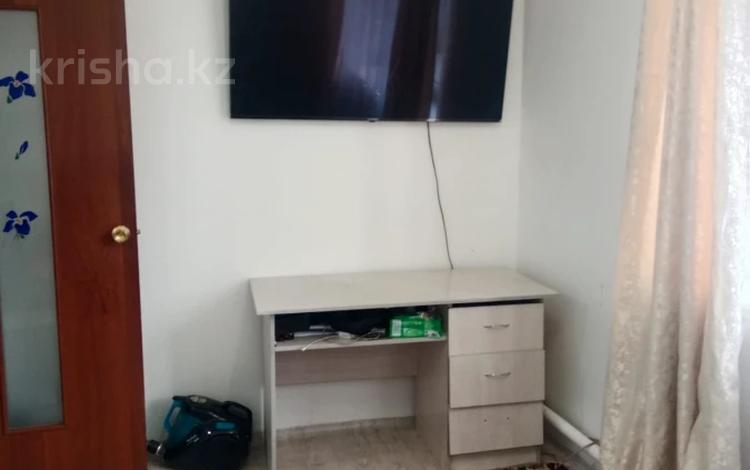 3-бөлмелі пәтер · 45 м² · 1/3 қабат, Жаңа қала ш/а., Улица Нефтебаза 5, бағасы: 11.5 млн ₸ в Караганде, Казыбек би р-н — фото 2