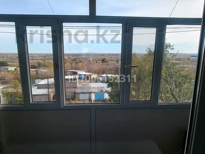 3-комнатная квартира · 59 м² · 4/5 этаж, мкр Михайловка , Осевая 4 — Осевая за 12 млн ₸ в Караганде, Казыбек би р-н
