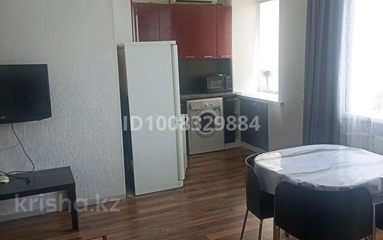 2-комнатная квартира · 42 м² · 4/5 этаж, мкр Новый Город — проспект Назарбаева за 170 000 〒 в Караганде, Казыбек би р-н — фото 13