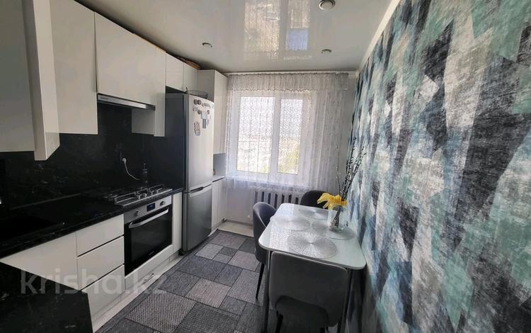 3-бөлмелі пәтер · 65 м² · 9/10 қабат, Жамбыла 150 — р-н Коктобе, бағасы: 25.5 млн ₸ в Петропавловске — фото 2