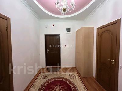 2-комнатная квартира · 87 м² · 15/18 этаж, мкр Комсомольский, Туркестан 2 за 300 000 〒 в Астане, Есильский р-н