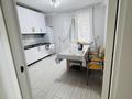 2-комнатная квартира · 45 м² · 6/12 этаж, мкр Акжайык, Сырым батыра 2 Б за 220 000 ₸ в Шымкенте, Абайский р-н — фото 9