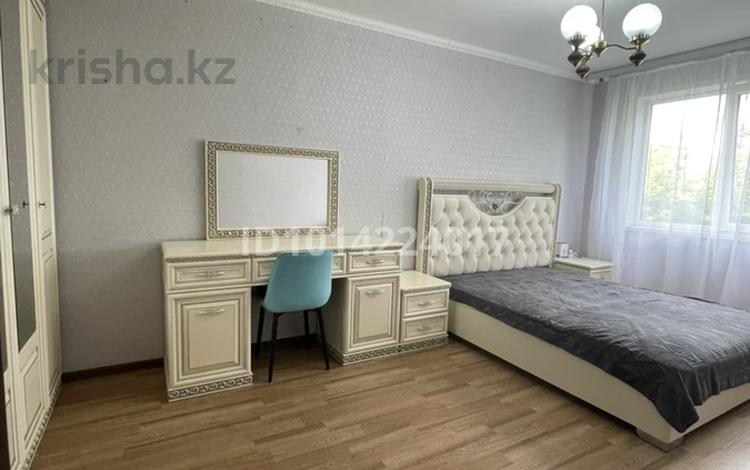 3-бөлмелі пәтер · 62 м² · 4/5 қабат, Айгүл ш/а, Матросова 54, бағасы: 18.5 млн ₸ в Уральске, мкр Айгуль — фото 4