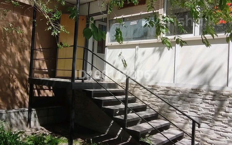 Свободное назначение, офисы, магазины и бутики, салоны красоты, медцентры и аптеки · 54 м² за 41 млн 〒 в Костанае — фото 2