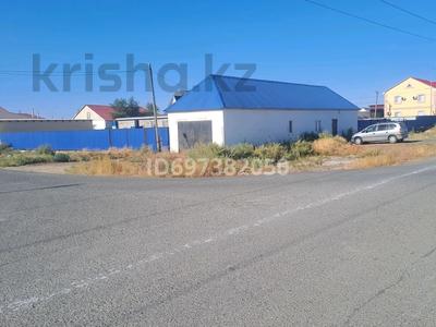 Отдельный дом · 2 комнаты · 100 м² · 9 сот., Көкшетау 56 за 12 млн 〒 в Атырау, мкр Химпоселок