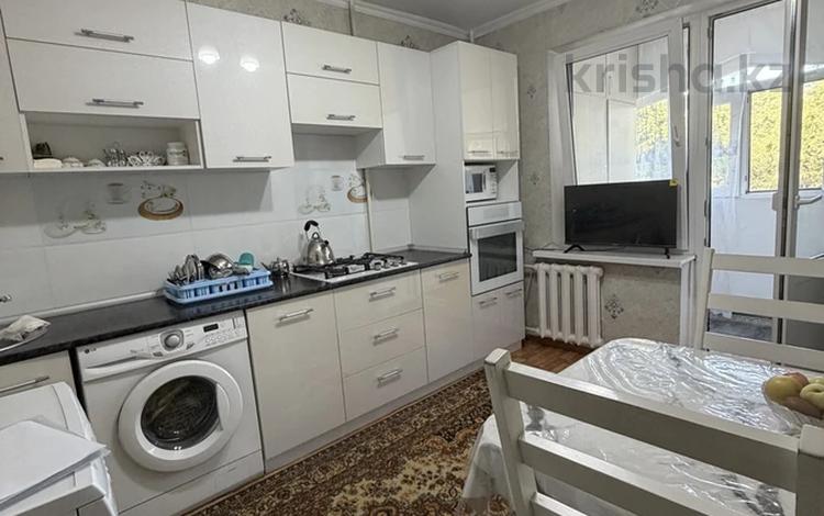 2-комнатная квартира · 50 м² · 3/5 этаж, мкр Тастак-2 22 — Толеби уг.ул Тлендиева за 39.9 млн ₸ в Алматы, Алмалинский р-н — фото 2