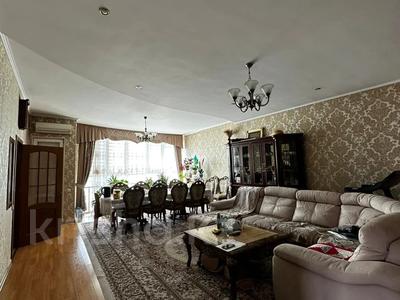 3-комнатная квартира, 160 м², 14/22 этаж, Достык 160 за 125 млн 〒 в Алматы, Медеуский р-н