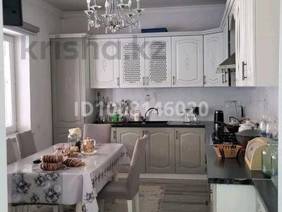 Отдельный дом · 5 комнат · 200 м² · 10.21 сот., мкр Кайтпас 1 14 — Ориентир 58 школа, улица Жамауова за 59 млн 〒 в Шымкенте, Каратауский р-н
