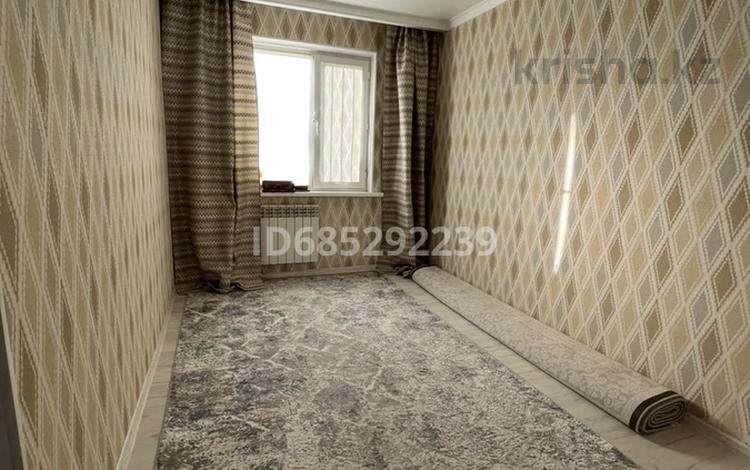 2-комнатная квартира, 47.7 м², 4/5 этаж, Шамши Калдаякова 23 за 12.8 млн 〒 в Актобе — фото 2