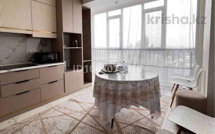 2-комнатная квартира · 72 м² · 8/10 этаж, Толе би за 420 000 ₸ в Алматы, Ауэзовский р-н — фото 2