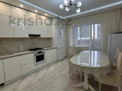 1-бөлмелі пәтер · 70 м² · 2/5 қабат, Алтын орда ш/а. 21 в, бағасы: 90 000 ₸ в Актобе, мкр. Алтын орда