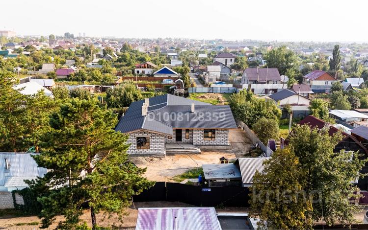Отдельный дом · 6 комнат · 300 м² · 10.5 сот., Южная 490 за 58.5 млн ₸ в Павлодаре — фото 90