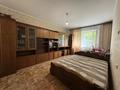 3-комнатная квартира · 63 м² · 1/5 этаж, мкр Тастак-3, Каримова — Дуйсенова за 36.5 млн ₸ в Алматы, Алмалинский р-н
