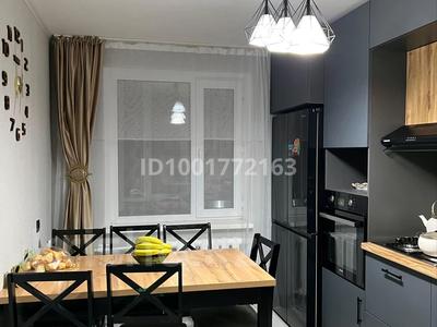 3-комнатная квартира · 73 м² · 1/10 этаж, 9 80 за 23 млн 〒 в Темиртау