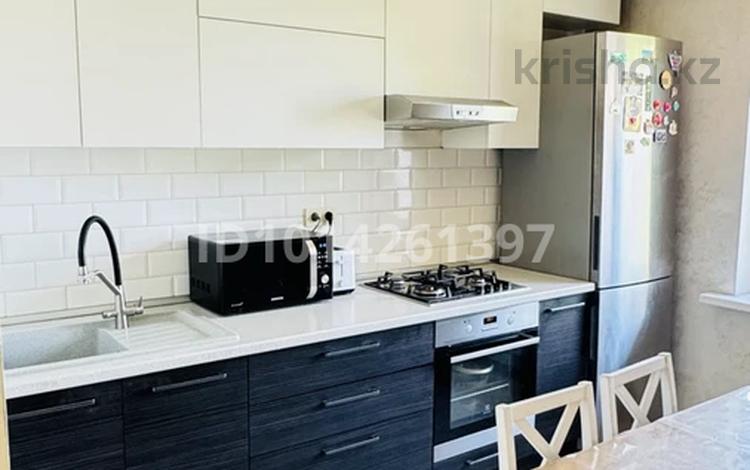 4-комнатная квартира · 87 м² · 5/5 этаж, Водник 2 3 за 35 млн ₸ в Боралдае (Бурундай), мкр Водник-2 — фото 2