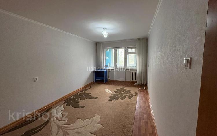 1-комнатная квартира · 40 м² · 4/5 этаж, 18-й микрорайон 5 за 140 000 ₸ в Шымкенте, Аль-Фарабийский р-н — фото 2