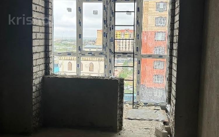 1-комнатная квартира · 54.8 м² · 3/9 этаж, мкр. Алтын орда за 19.7 млн ₸ в Актобе — фото 2