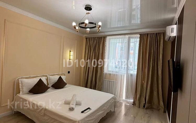 1-бөлмелі пәтер · 52 м² · 1/12 қабат, Ақбұлақ ш/а. 87 — Бауыржан Момышулы, бағасы: 2 500 ₸ в Алматы, Алатауский р-н — фото 2