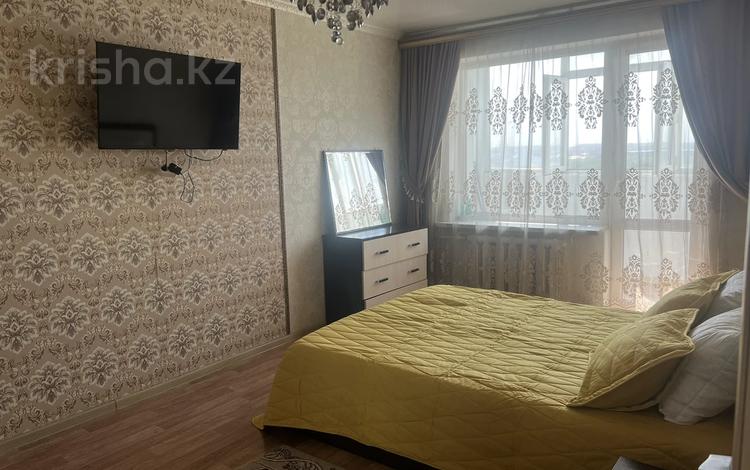 1-комнатная квартира · 40 м² · 9/10 этаж, мкр 11 114 за 8 000 ₸ в Актобе — фото 2