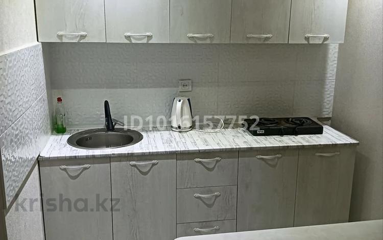 1-комнатная квартира · 36 м² · 11/12 этаж, мкр Акбулак, 1-я улица 43 за 200 000 ₸ в Алматы, Алатауский р-н — фото 2