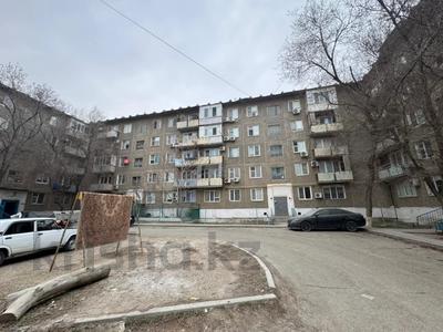 2-бөлмелі пәтер · 49 м² · 3 қабат, микрорайон Привокзальный-5, 30, бағасы: 13.5 млн ₸ в Атырау