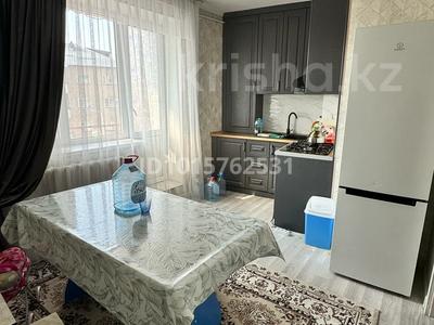3-бөлмелі пәтер · 90 м² · 4/5 қабат, Толе би 55, бағасы: 38.5 млн ₸ в Каскелене