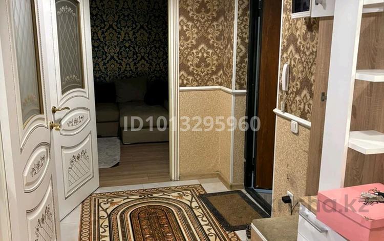 3-бөлмелі пәтер · 80 м² · 2/12 қабат, мкр Акбулак, 1-я улица 43, бағасы: 450 000 ₸ в Алматы, Алатауский р-н — фото 2