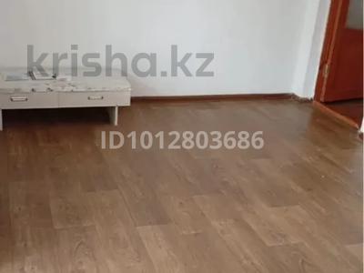 2-комнатная квартира · 40 м² · 2/5 этаж, 11-й микрорайон, 11-й микрорайон 233 за 130 000 ₸ в Шымкенте, Енбекшинский р-н