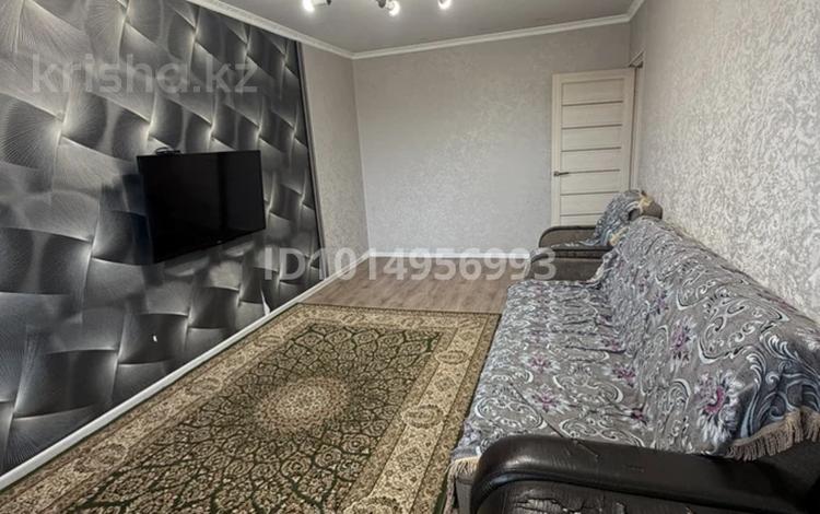 2-бөлмелі пәтер · 50 м² · 5/5 қабат, 4 микрорайон 28 — 4 микрорайон, бағасы: 30 млн ₸ в Конаеве — фото 2