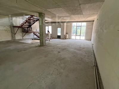 Жеке үй · 8 бөлме · 500 м² · 3 жүзд., Ушкемпирова 40, бағасы: 170 млн ₸ в Алматы, Бостандыкский р-н