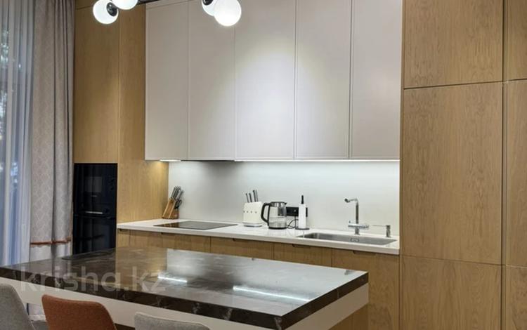 3-комнатная квартира · 140 м² · 1/5 этаж, Тулебаева 95/1 за 3.2 млн ₸ в Алматы, Медеуский р-н — фото 2