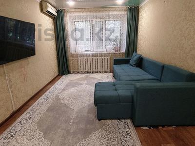 2-комнатная квартира · 44 м² · 1/5 этаж, Камзина 10 за 16.5 млн ₸ в Павлодаре
