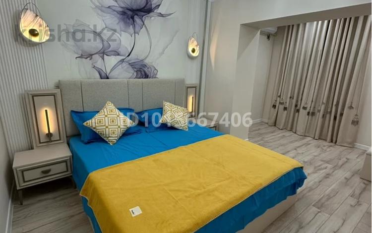 3-бөлмелі пәтер · 70 м² · 1 қабат, Амангельды Иманова 111, бағасы: 35 000 ₸ в  — фото 2