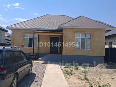 Жеке үй · 4 бөлме · 100 м² · 4 жүзд., Кв 019 2254 — Сәукеле светафордан жоғары, бағасы: 29 млн ₸ в Каскелене