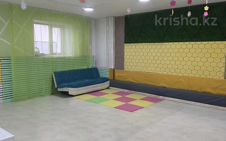 Офисы, образование, кабинеты и рабочие места · 107.5 м² за 215 000 ₸ в Кокшетау — фото 2