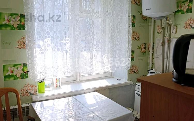 2-бөлмелі пәтер · 42 м² · 1/5 қабат, Абая 12 — Самый центр, бағасы: 10 000 ₸ в Бурабае — фото 19
