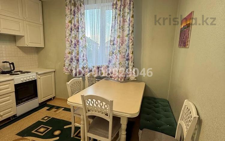 1-комнатная квартира · 35 м² · 2/10 этаж, Байтерекова 113 за 200 000 ₸ в Алматы, Алатауский р-н — фото 2