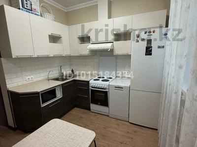 3-бөлмелі пәтер · 74 м² · 1/2 қабат, Жаңа қала ш/а., Гоголя — Абая/Гоголя, бағасы: 300 000 ₸ в Караганде, Казыбек би р-н
