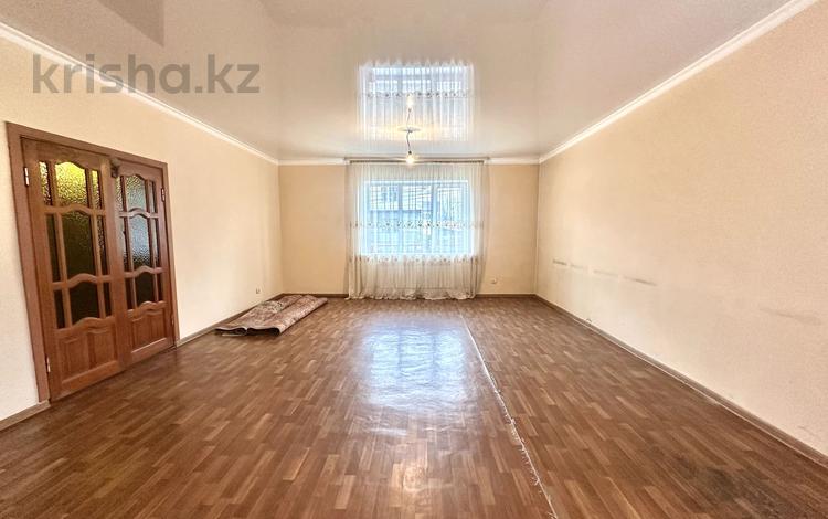 Отдельный дом · 6 комнат · 333 м² · 6 сот., мкр Айгерим-2, Акатаева за 85 млн 〒 в Алматы, Алатауский р-н — фото 2