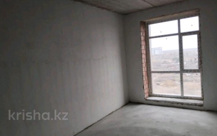 2-комнатная квартира · 60.6 м² · 10/12 этаж, ​Улица А 52 за ~ 29.6 млн ₸ в Астане, Сарайшык р-н — фото 3