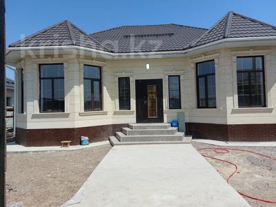 Отдельный дом · 5 комнат · 200 м² · 6 сот., Абылайхана 199 за 45 млн 〒 в Каскелене