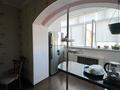 4-комнатная квартира · 135 м² · 3/4 этаж, Роза Багланова 7 А — Бассейн "Сейхун" за 54 млн ₸ в  — фото 8