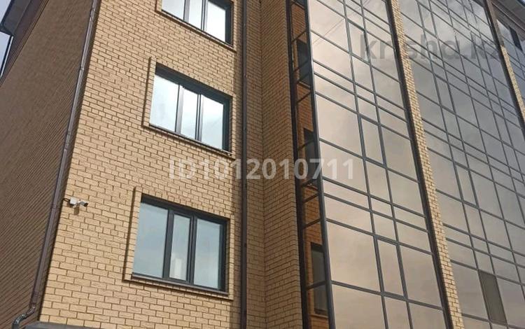 2-бөлмелі пәтер · 69.2 м² · 3/5 қабат, Ауэзова 20, бағасы: 26 млн ₸ в Щучинске — фото 2