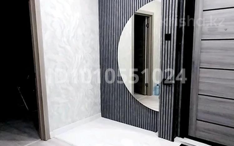 3-комнатная квартира · 61 м² · 1/5 этаж, мкр Строитель, Циалковскский 8 за 28.5 млн ₸ в Уральске — фото 2