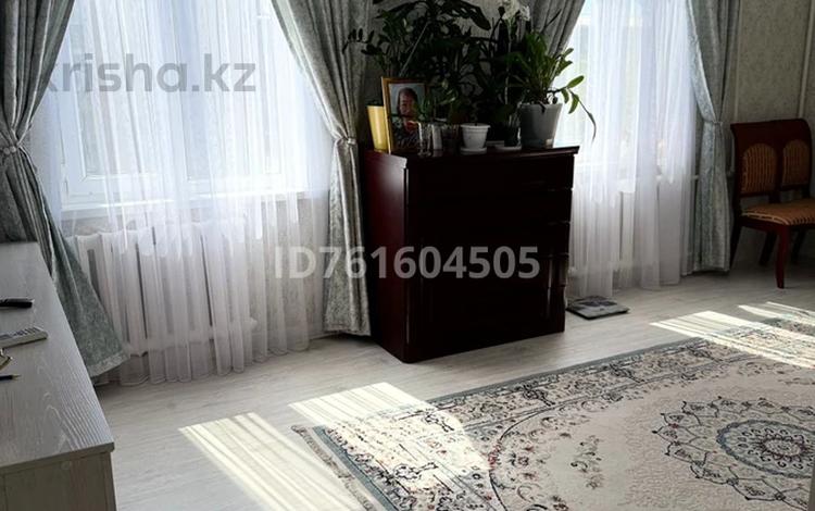 3-комнатная квартира · 55 м² · 3/5 этаж, Авангард за 24 млн ₸ в Атырау, мкр Авангард-4 — фото 6